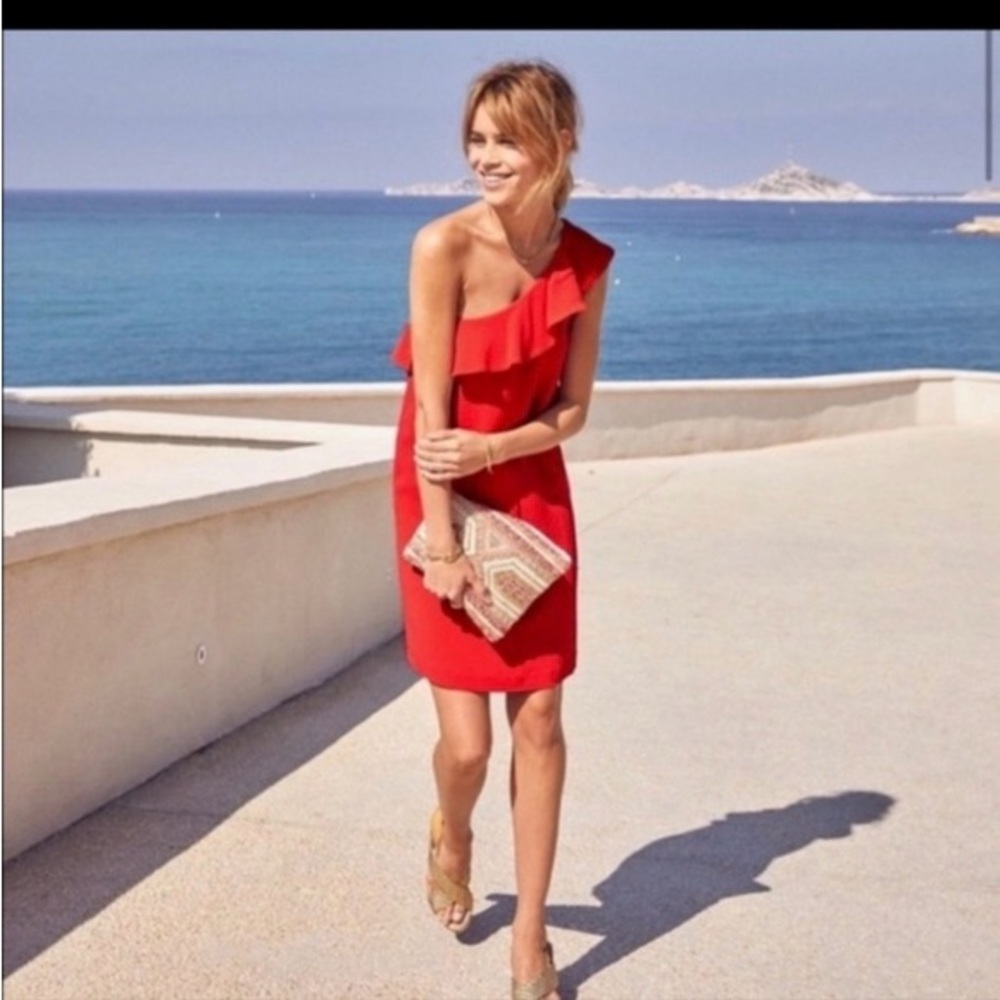 Sezane Louison Size 40 Elegant Red One-Shoulder Dress
